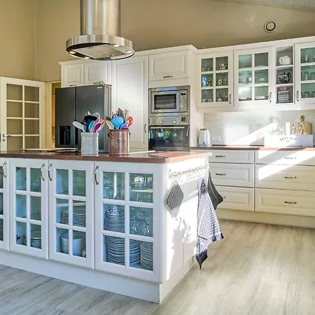 Holiday home Luxury Retreat In Balka - By Traum *